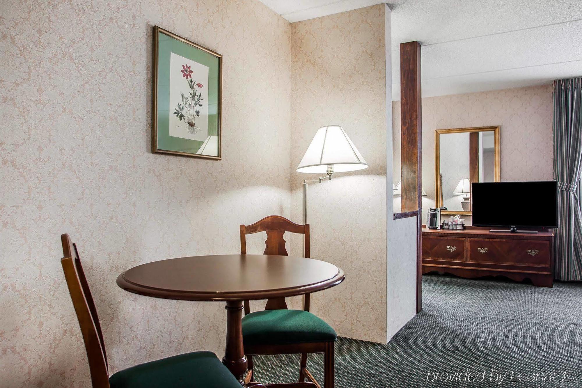 Quality Inn Montgomeryville-Philadelphia Zewnętrze zdjęcie